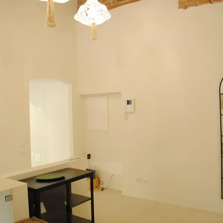Dreaming Mazzanti 11 Apartment